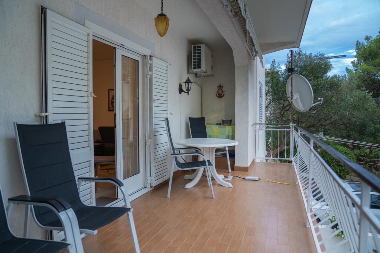 Martinšćica Sidus Maris, Spacious Seaside Apartment With Free Parking מראה חיצוני תמונה